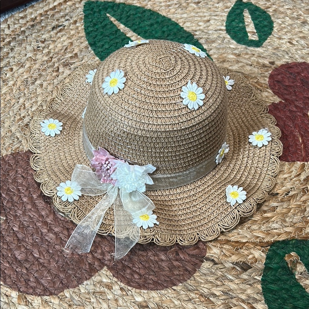 Tan and White Floral Sun Hat with Wide Brim